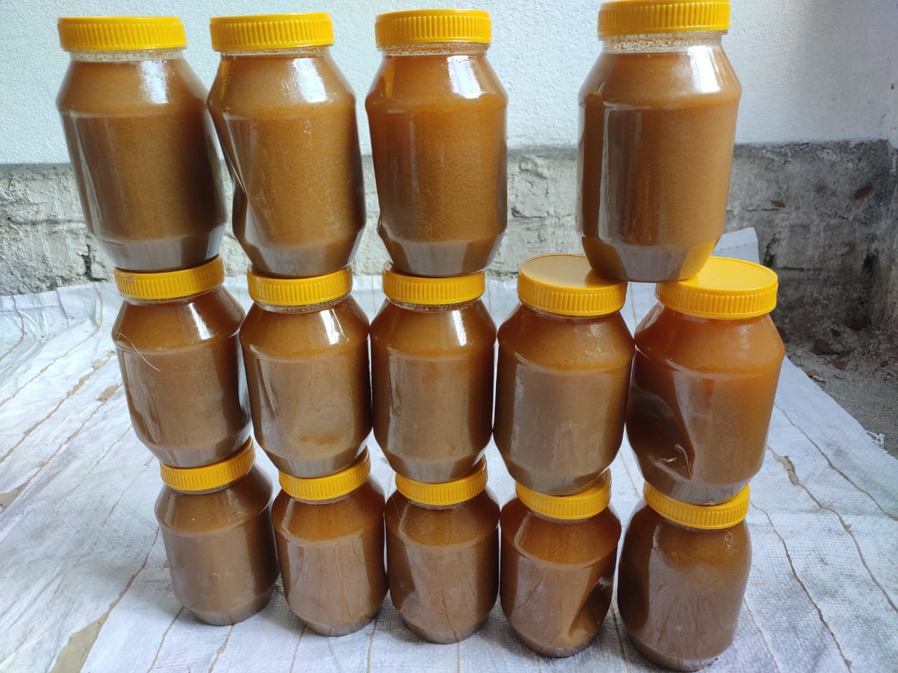 সাতক্ষীরার খাটি ঘাওয়া গাওয়া ঘি – ১০০% প্রাকৃতিক ও ঘরের তৈরি - Image 2